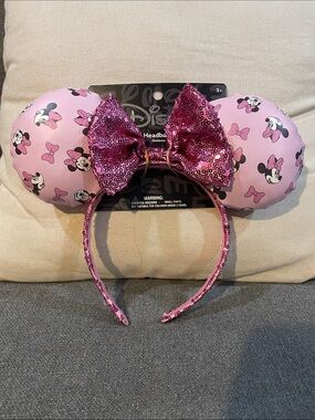 Disney Aldi Pink Minnie Mouse Sequin Bow Ear Headband